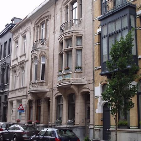 Apartments Suites In Антверпен Экстерьер фото
